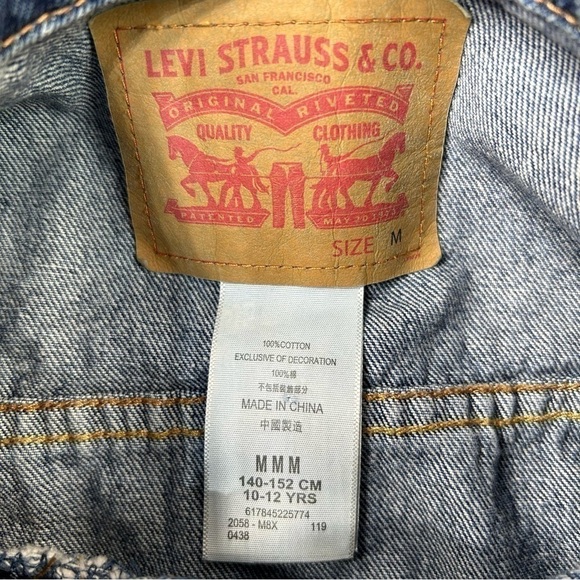 Levi's Jacket Girls Medium Denim Trucker Style Classic Regular Wash Party Casual - Picture 3 of 5
